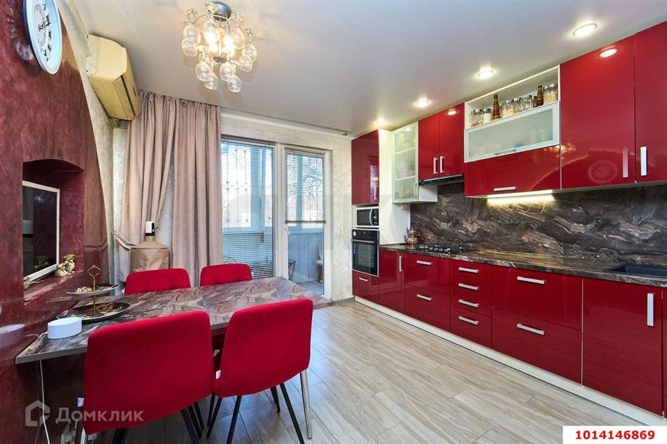 Продаётся 3-комнатная квартира, 78 м²
