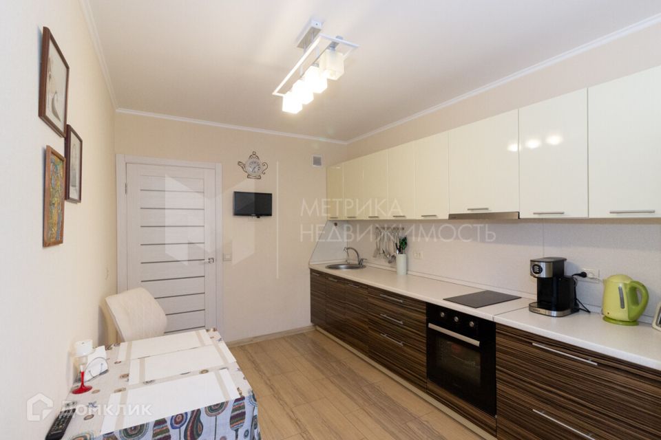 Продаётся 1-комнатная квартира, 53 м²
