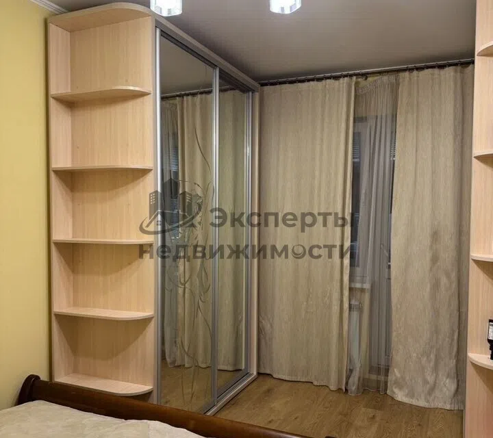 Продаётся 4-комнатная квартира, 85 м²