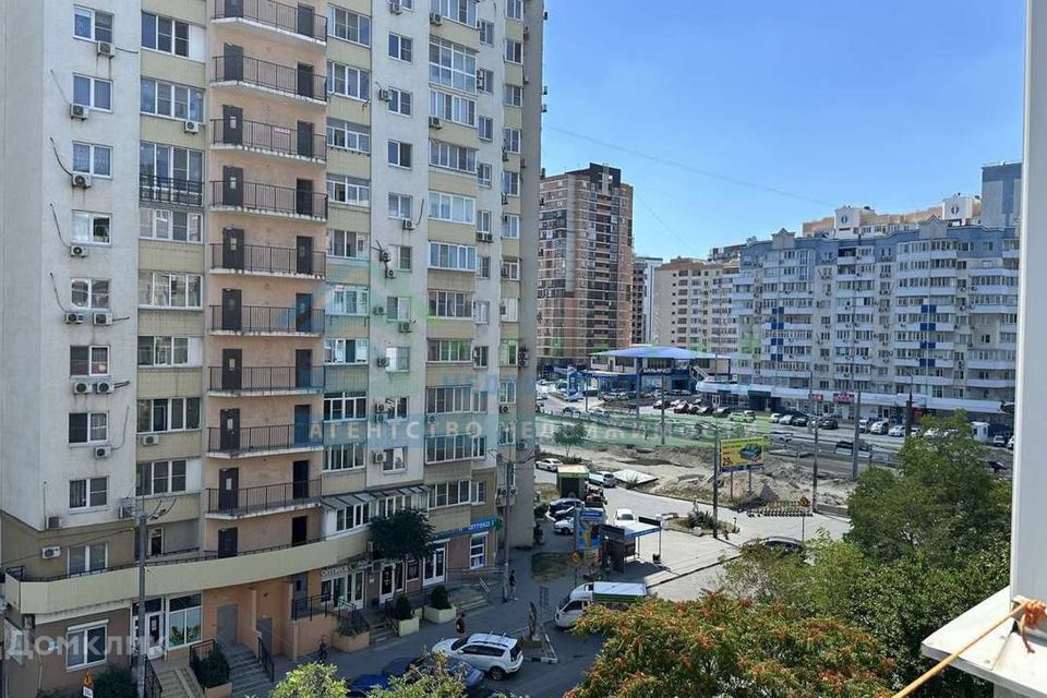 Продаётся 3-комнатная квартира, 63 м²