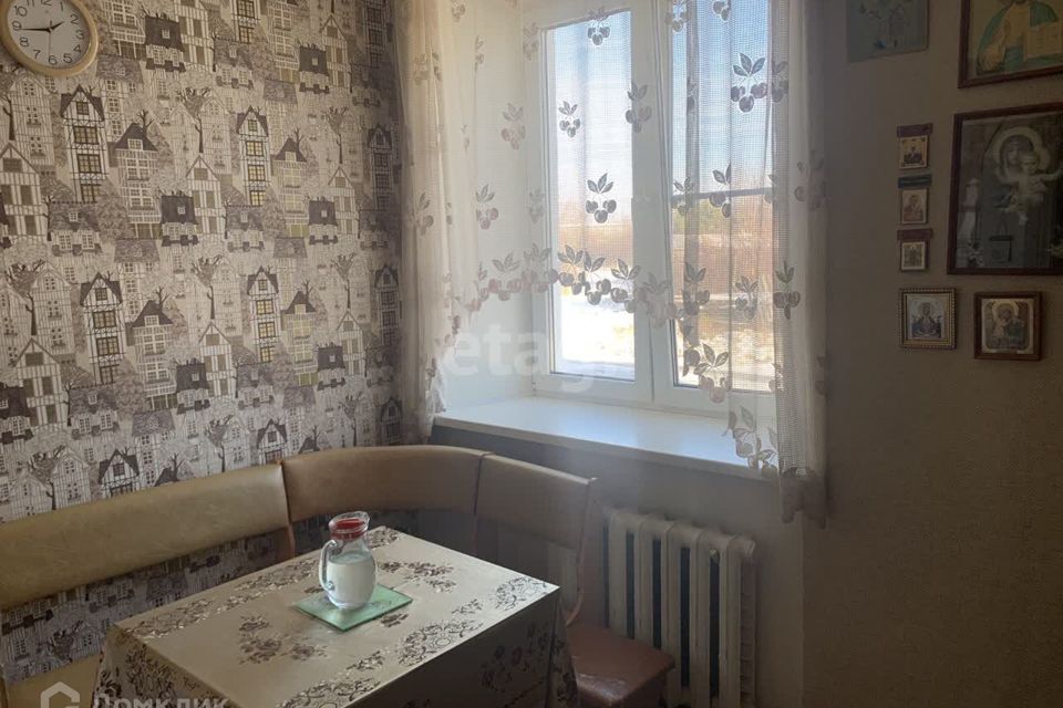 Продаётся 3-комнатная квартира, 65.5 м²