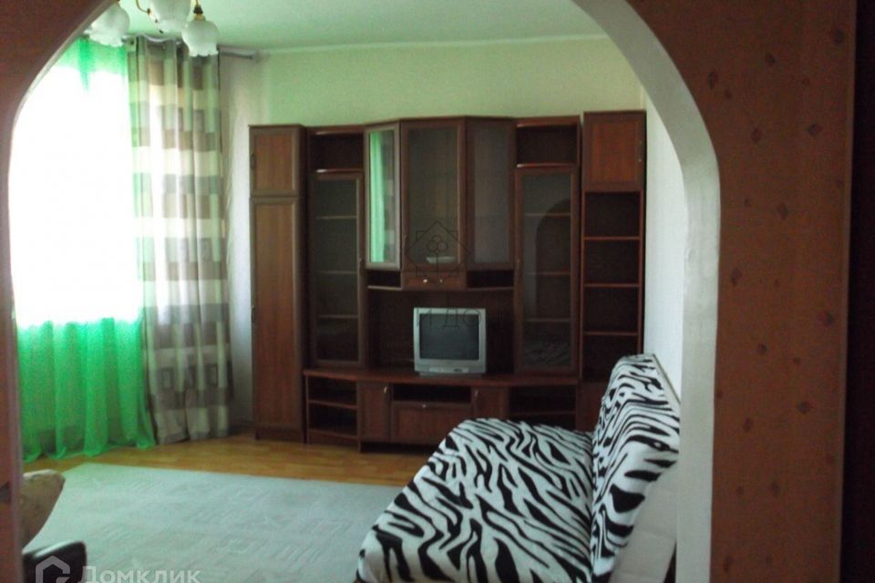 Сдаётся 1-комнатная квартира, 54 м²