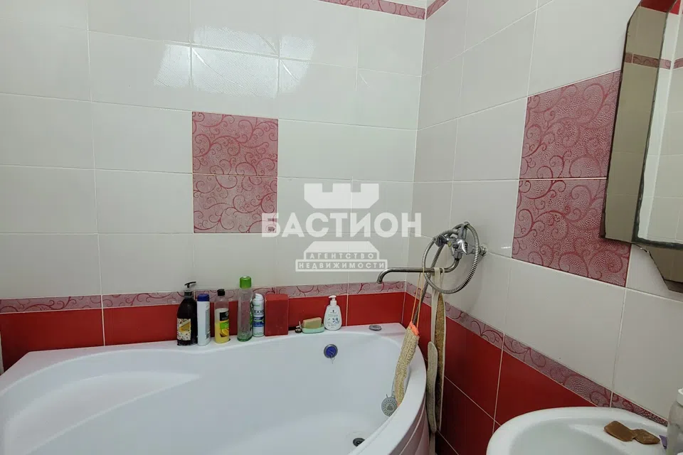 Продаётся 3-комнатная квартира, 74.9 м²