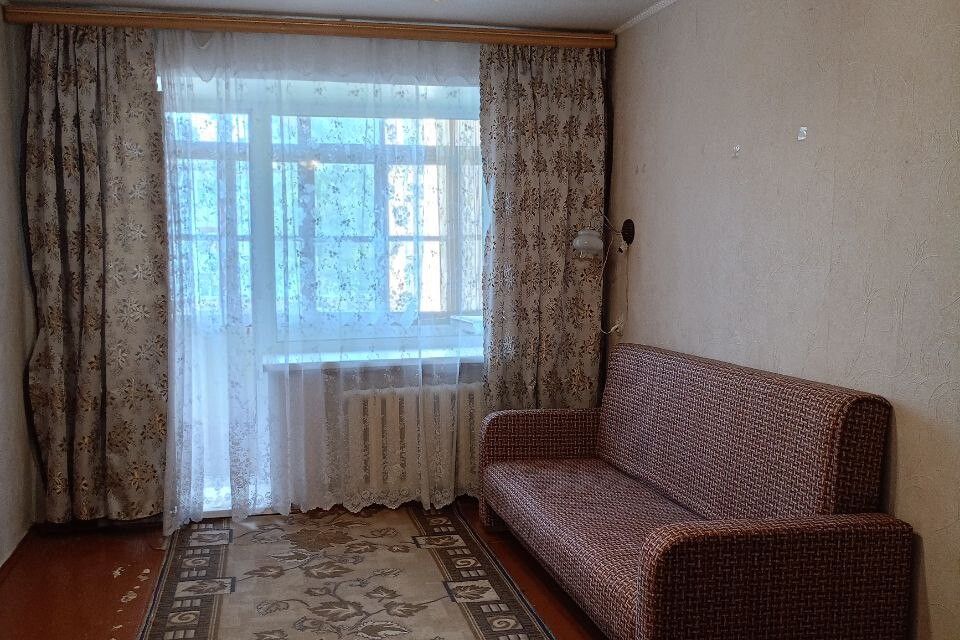 Сдаётся 2-комнатная квартира, 43 м²