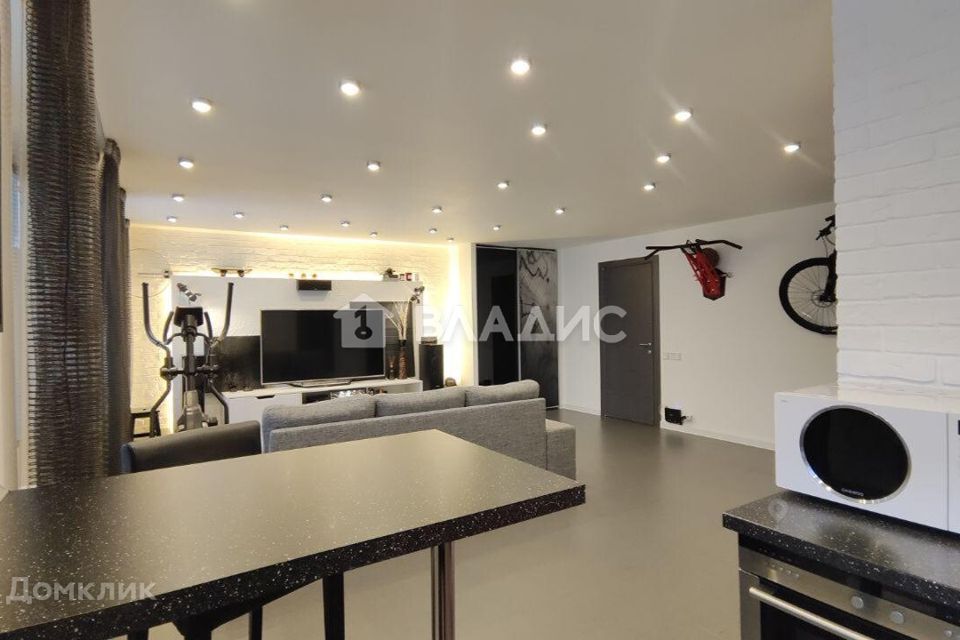 Продаётся 2-комнатная квартира, 60 м²