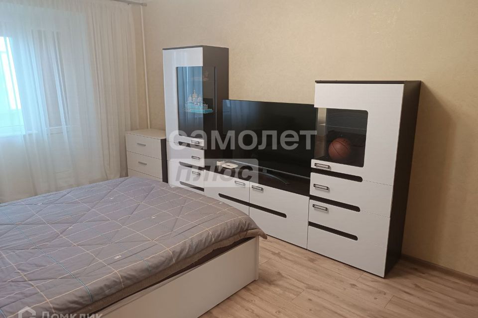 Продаётся 1-комнатная квартира, 37.7 м²