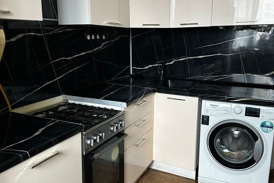 Продаётся 1-комнатная квартира, 34.7 м²