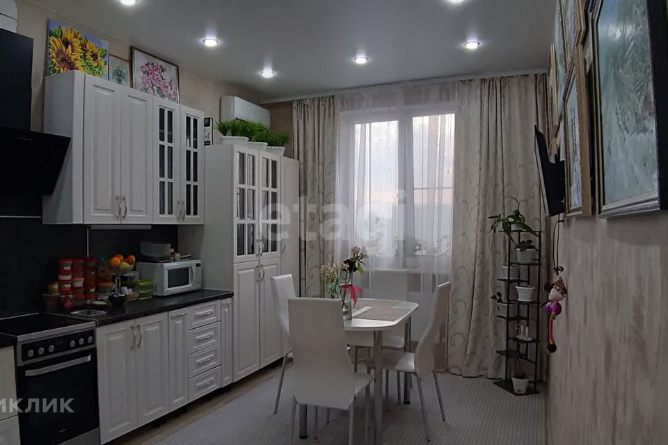 Продаётся 2-комнатная квартира, 52.9 м²
