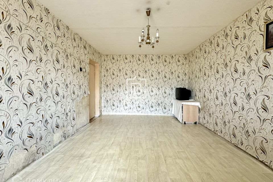 Продаётся 1-комнатная квартира, 37.2 м²