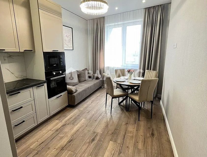 Продаётся 2-комнатная квартира, 75 м²