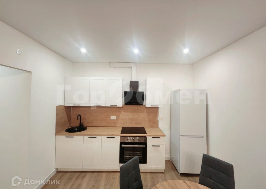 Продаётся 2-комнатная квартира, 53.8 м²