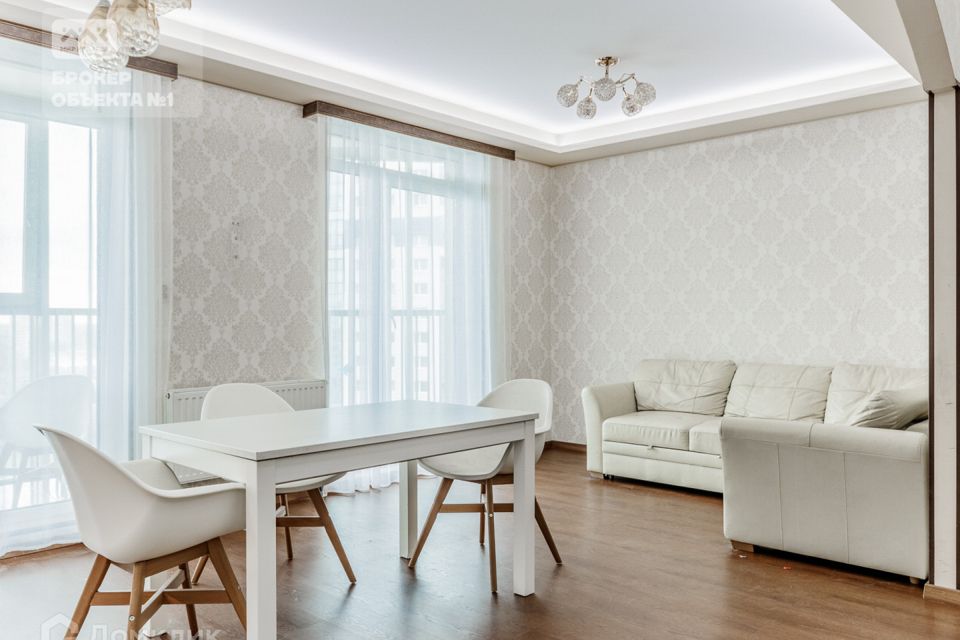 Сдаётся 3-комнатная квартира, 90 м²