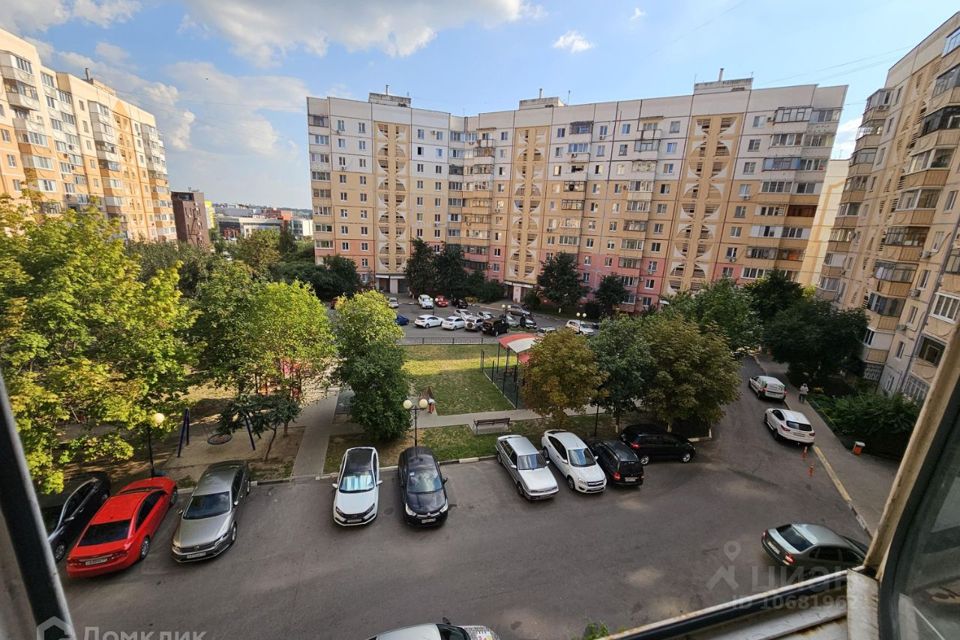 Купить 1-комнатную квартиру 35 м² по адресу Белгород, улица Будённого, 14В - id 