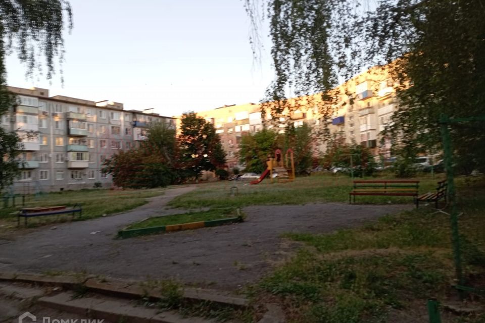 Продаётся 3-комнатная квартира, 61.4 м²