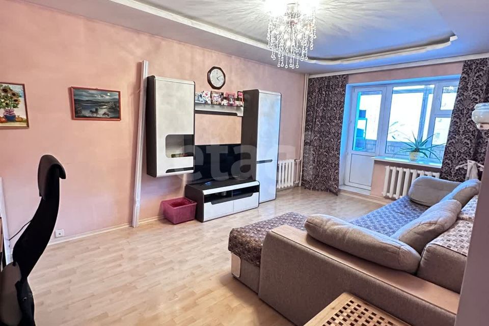 Продаётся 3-комнатная квартира, 70.5 м²