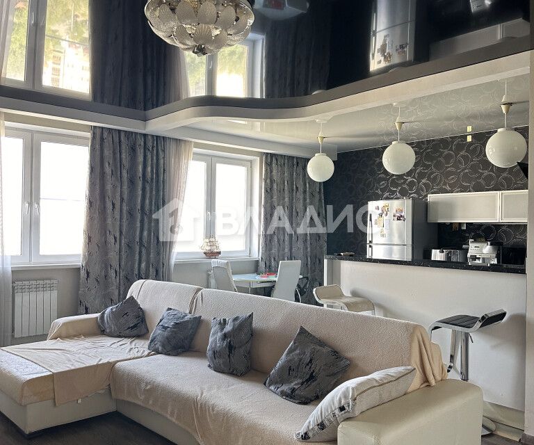 Продаётся 3-комнатная квартира, 95.4 м²