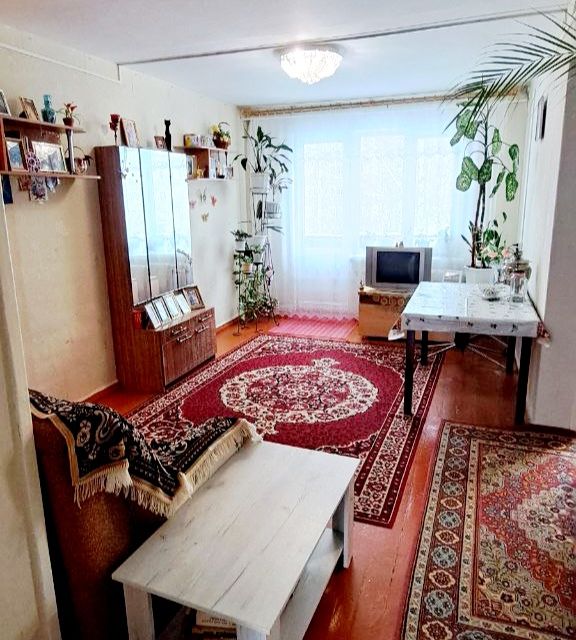 Продаётся 2-комнатная квартира, 42.8 м²