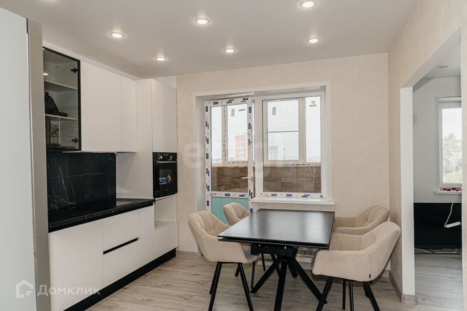 Продаётся 3-комнатная квартира, 92.2 м²