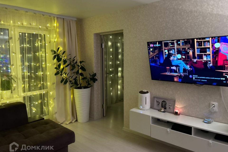 Продаётся 3-комнатная квартира, 52.7 м²