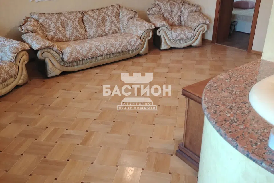 Продаётся 3-комнатная квартира, 97 м²