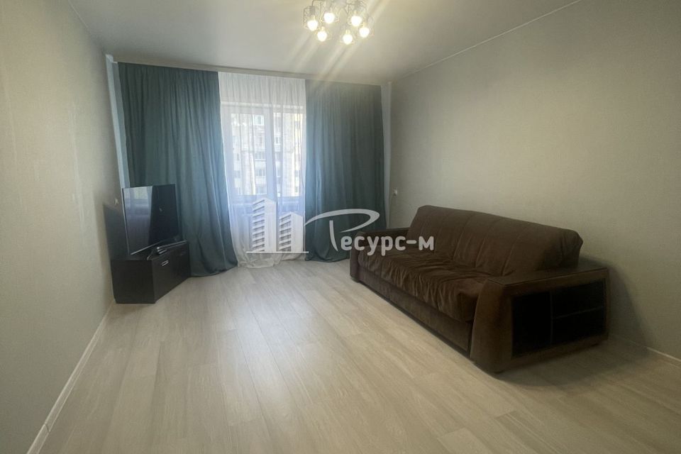 Сдаётся 2-комнатная квартира, 70 м²
