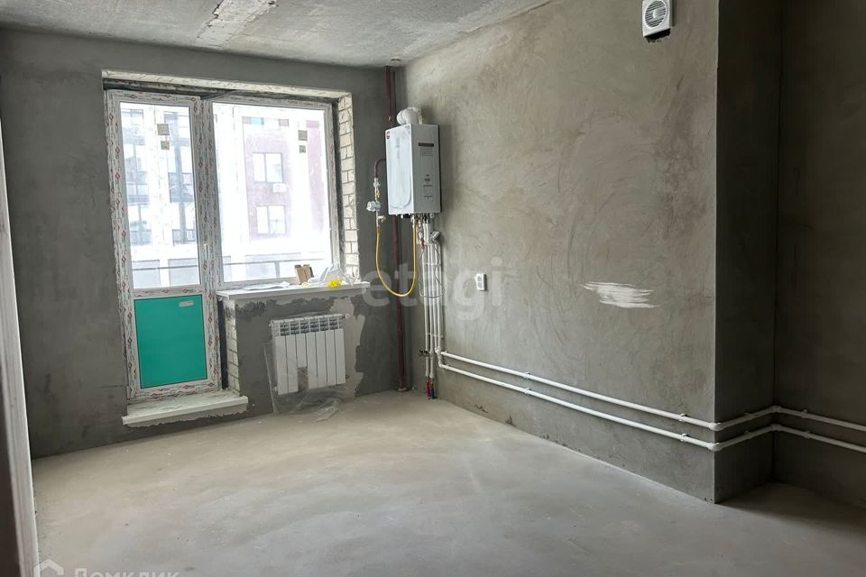 Продаётся 1-комнатная квартира, 41.8 м²