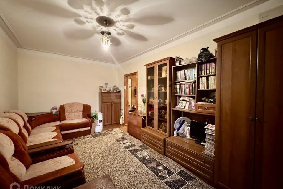 Продаётся 2-комнатная квартира, 47.6 м²