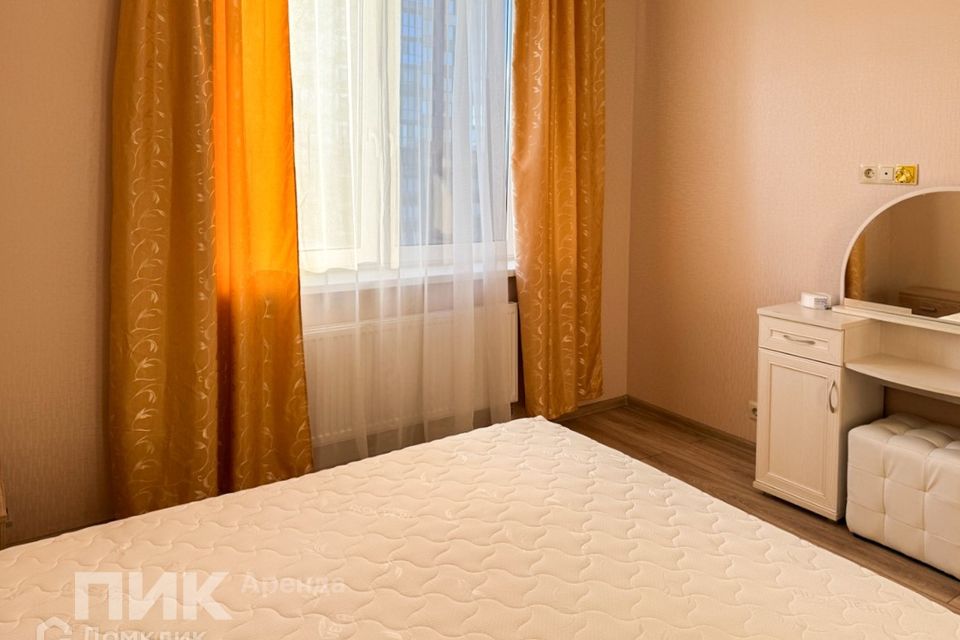 Сдаётся 2-комнатная квартира, 58 м²