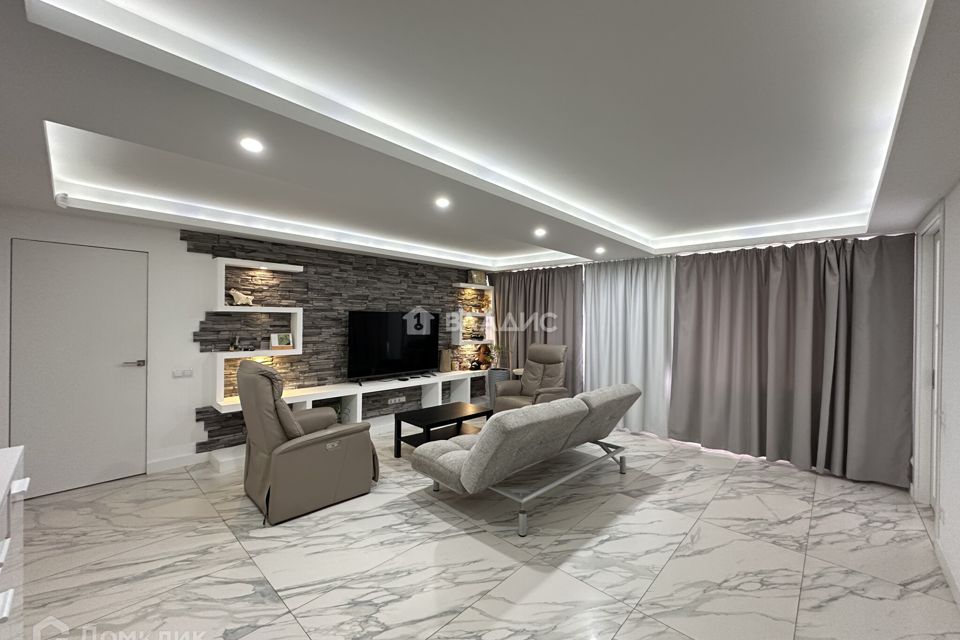 Продаётся 4-комнатная квартира, 89.1 м²