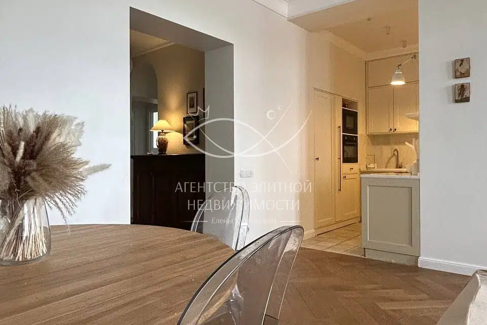 Продаётся 5-комнатная квартира, 103 м²