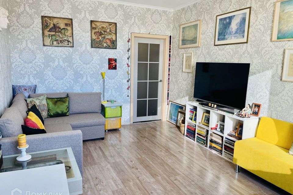 Продаётся 1-комнатная квартира, 37 м²