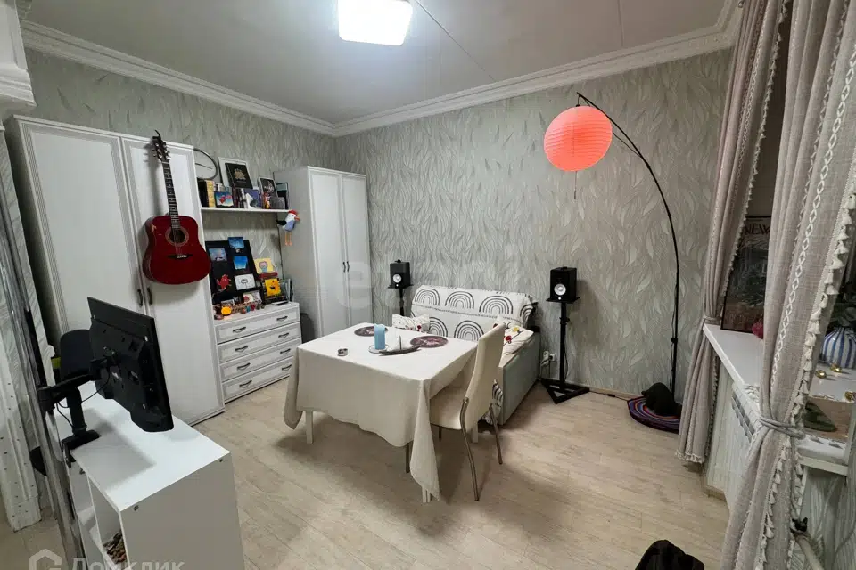 Продаётся 2-комнатная квартира, 49.7 м²