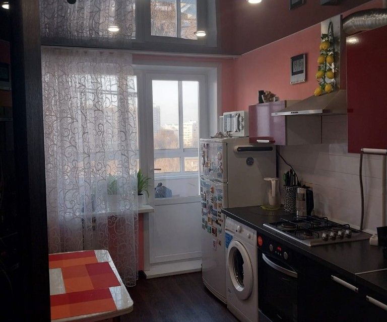 Продаётся 1-комнатная квартира, 38 м²