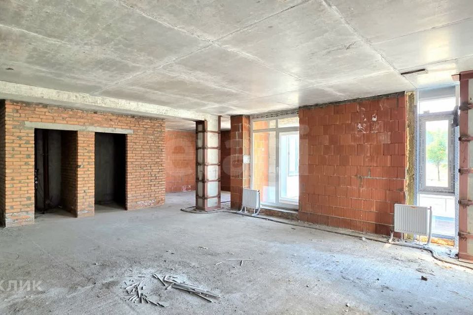 Продаётся 3-комнатная квартира, 77.5 м²