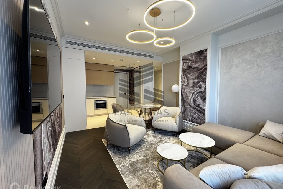 Сдаётся 2-комнатная квартира, 56 м²