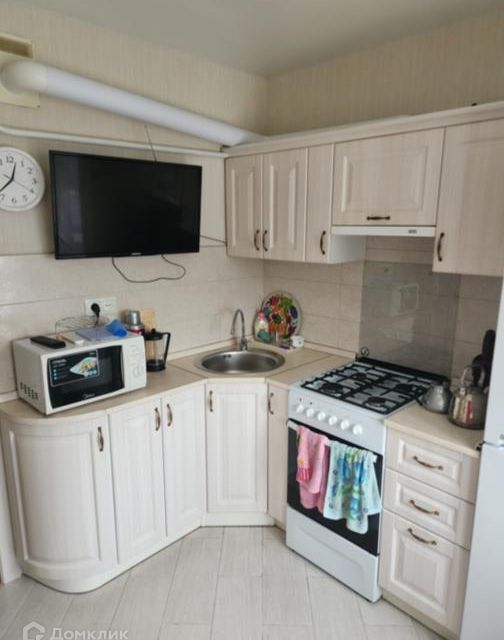 Сдаётся 2-комнатная квартира, 47.6 м²