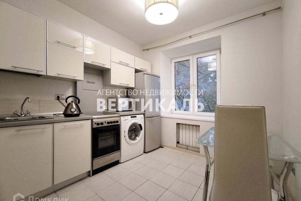 Сдаётся 1-комнатная квартира, 35 м²