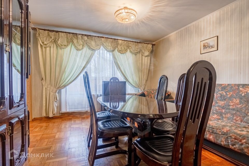 Продаётся 2-комнатная квартира, 50.5 м²