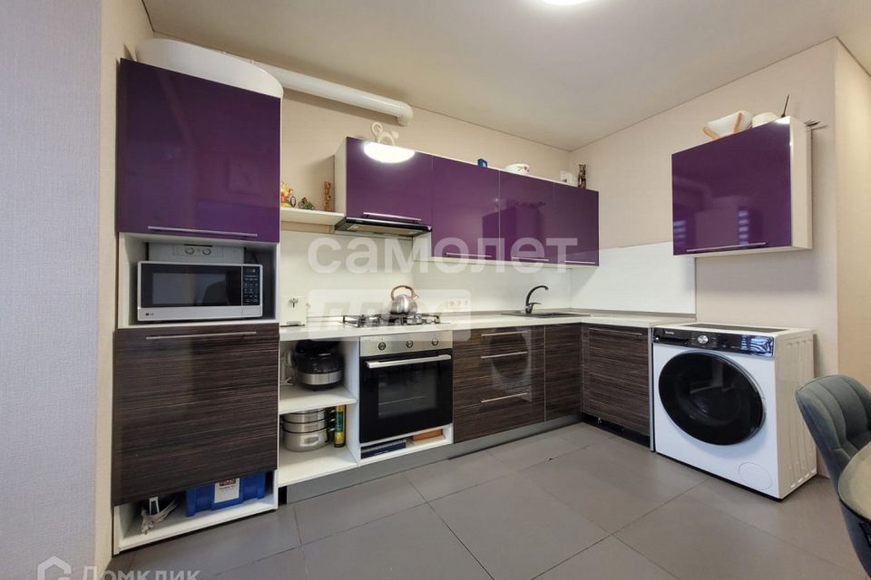 Продаётся 1-комнатная квартира, 38 м²