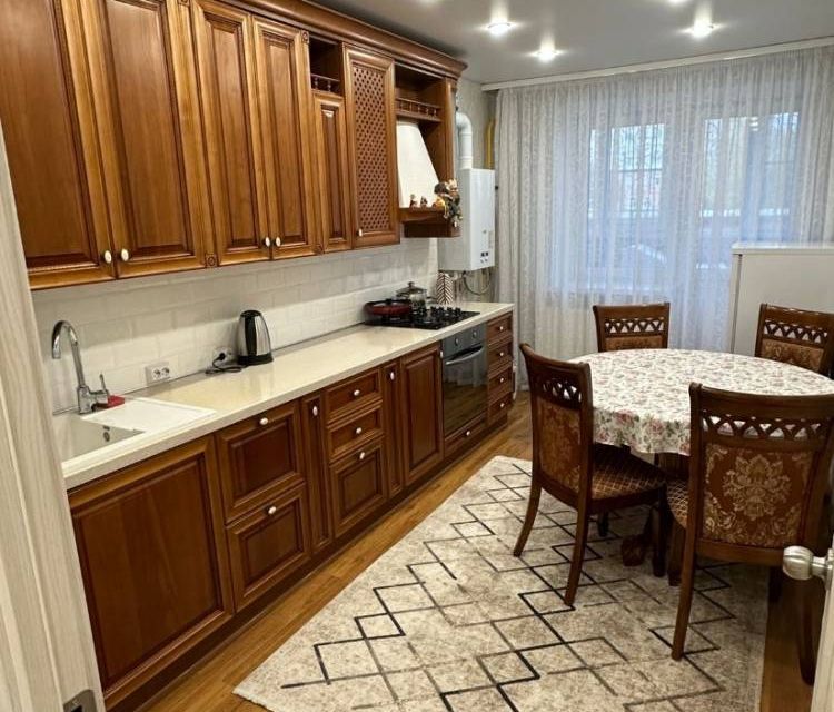 Сдаётся 1-комнатная квартира, 40 м²