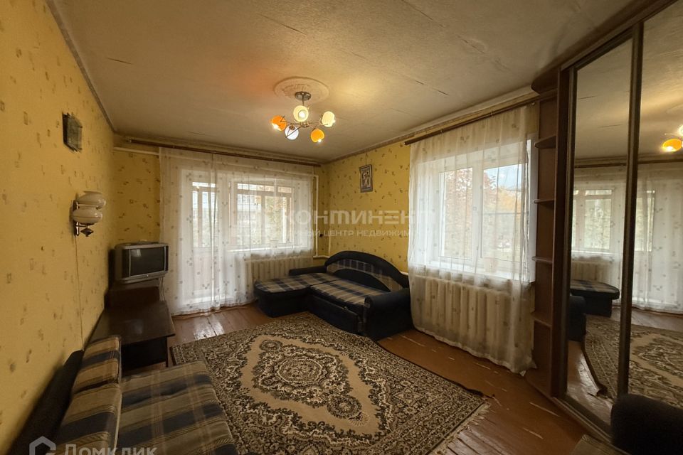 Продаётся 1-комнатная квартира, 32 м²
