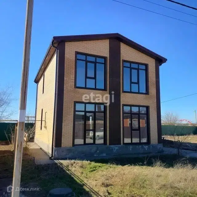 Продаётся 2-этажный дом, 143 м²