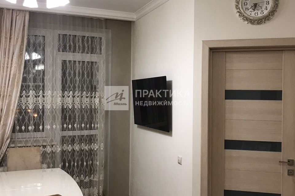 Продаётся 2-комнатная квартира, 58 м²