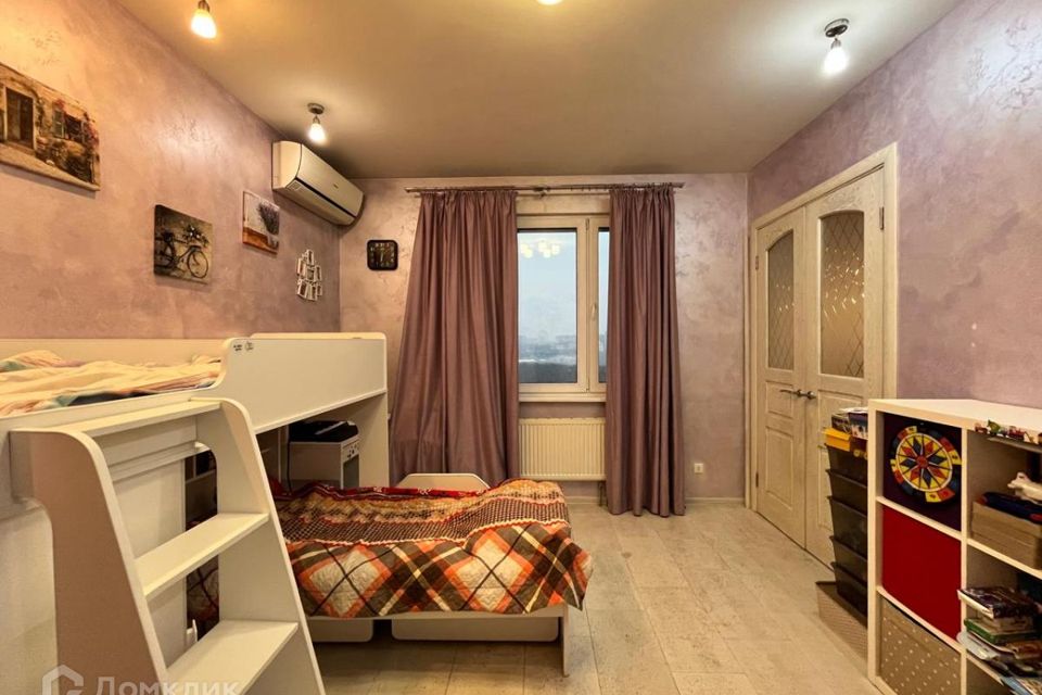 Продаётся 2-комнатная квартира, 58.2 м²
