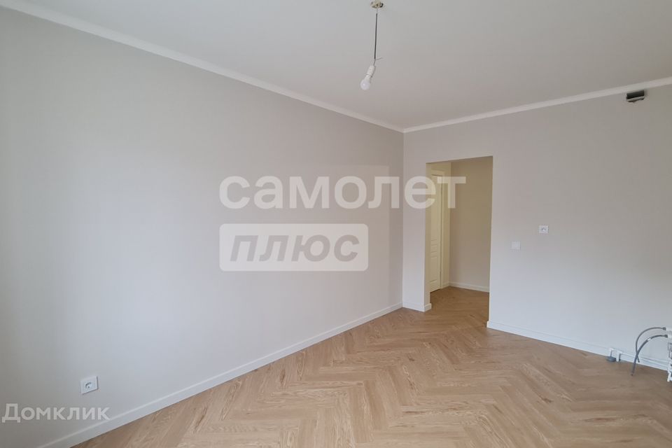 Продаётся 2-комнатная квартира, 59.7 м²