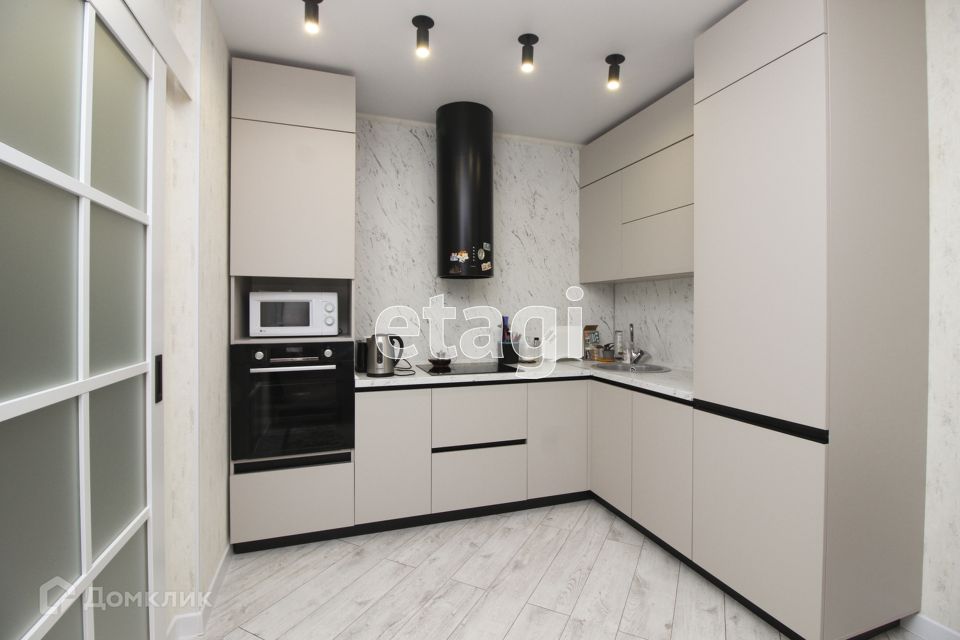 Продаётся 2-комнатная квартира, 54 м²