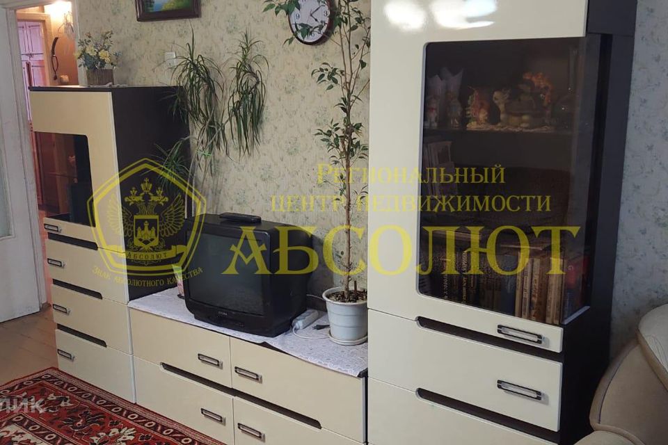 Продаётся 3-комнатная квартира, 59.4 м²