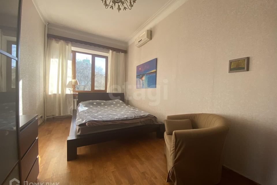 Продаётся 3-комнатная квартира, 60 м²