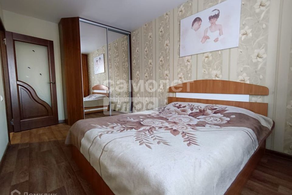 Продаётся 4-комнатная квартира, 76 м²