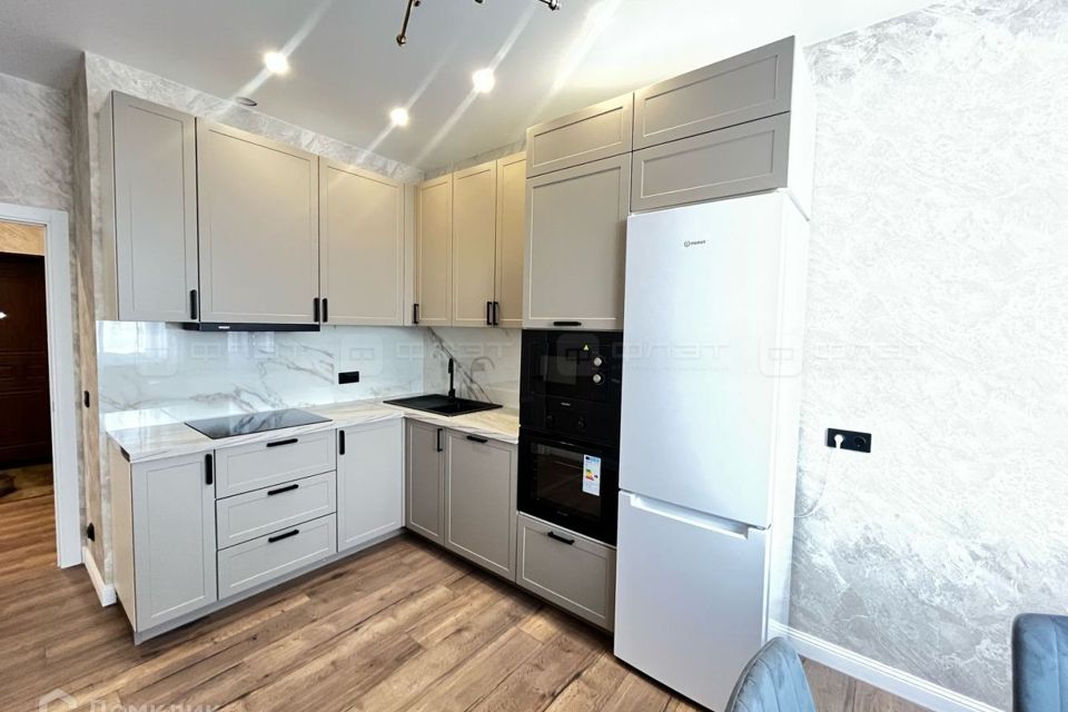 Продаётся 2-комнатная квартира, 75 м²